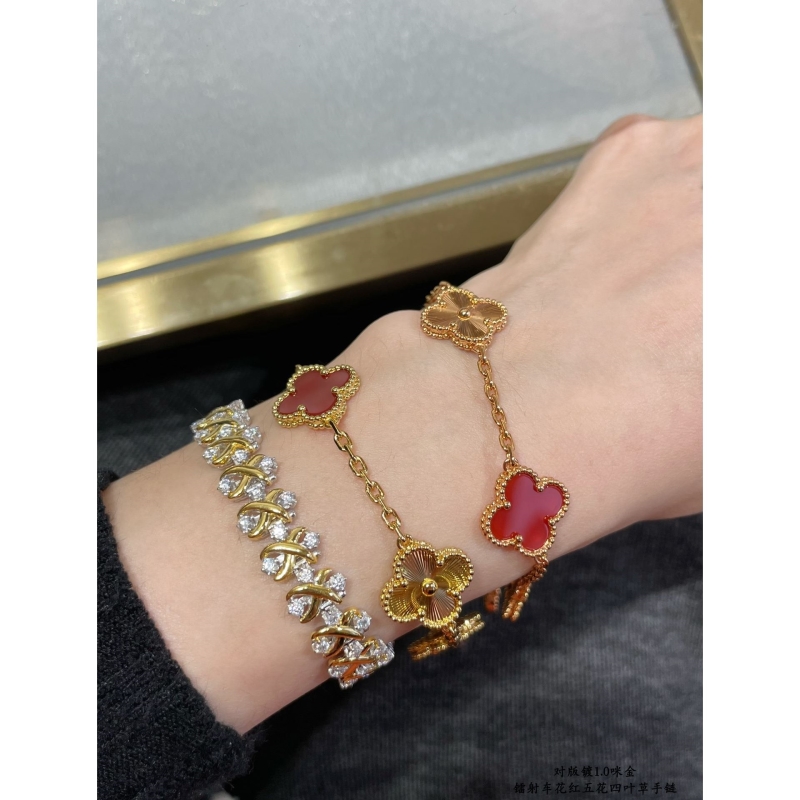 Vca Bracelets